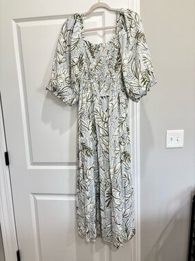 Karlie White and Olive Green Leaf Print Maxi Dress